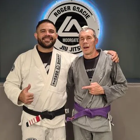 Visite Roger Gracie Euston - Juniao